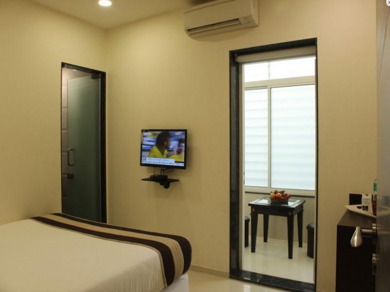 Oyo 16703 Hotel The Platinum Kalkuta Zewnętrze zdjęcie