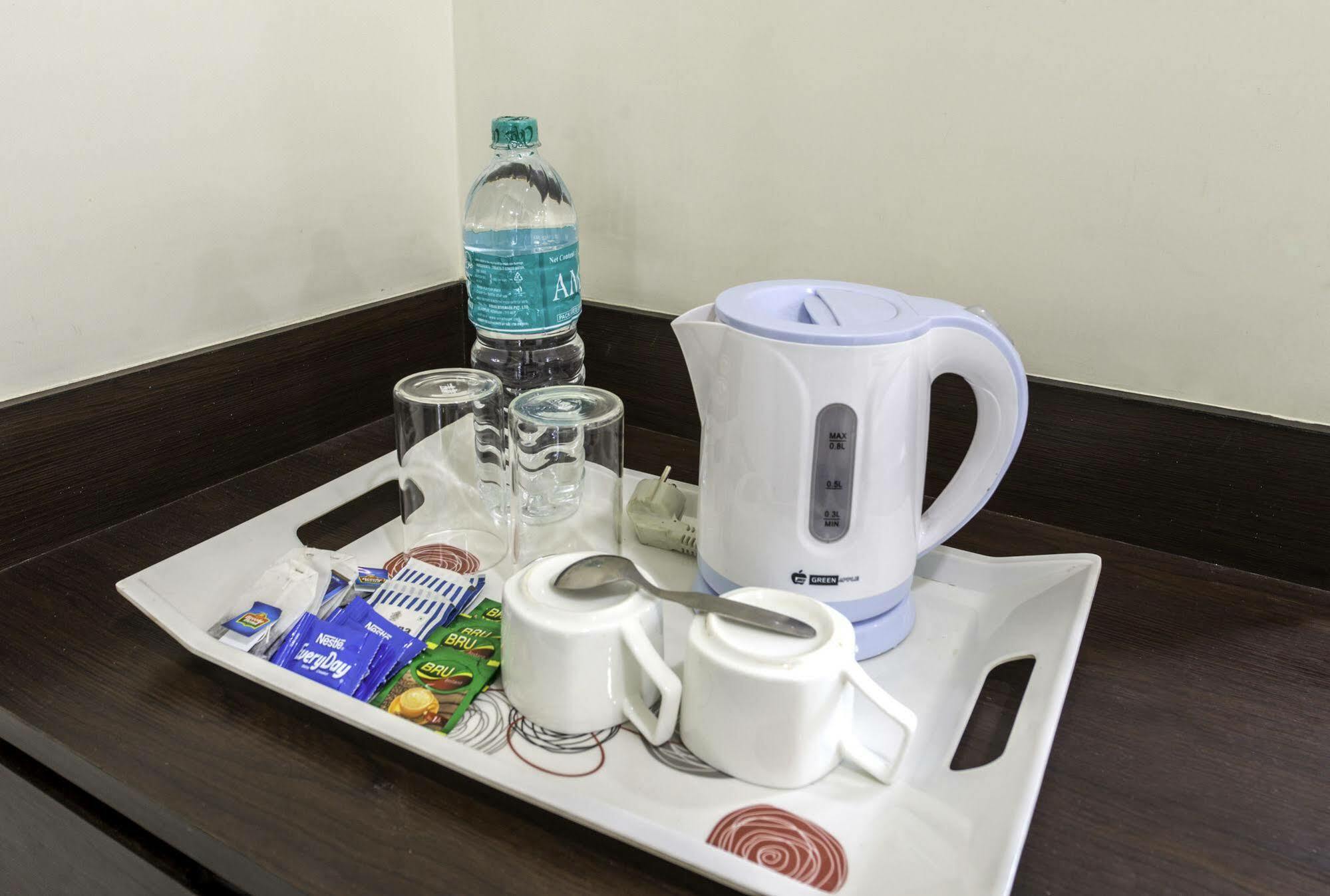 Oyo 16703 Hotel The Platinum Kalkuta Zewnętrze zdjęcie